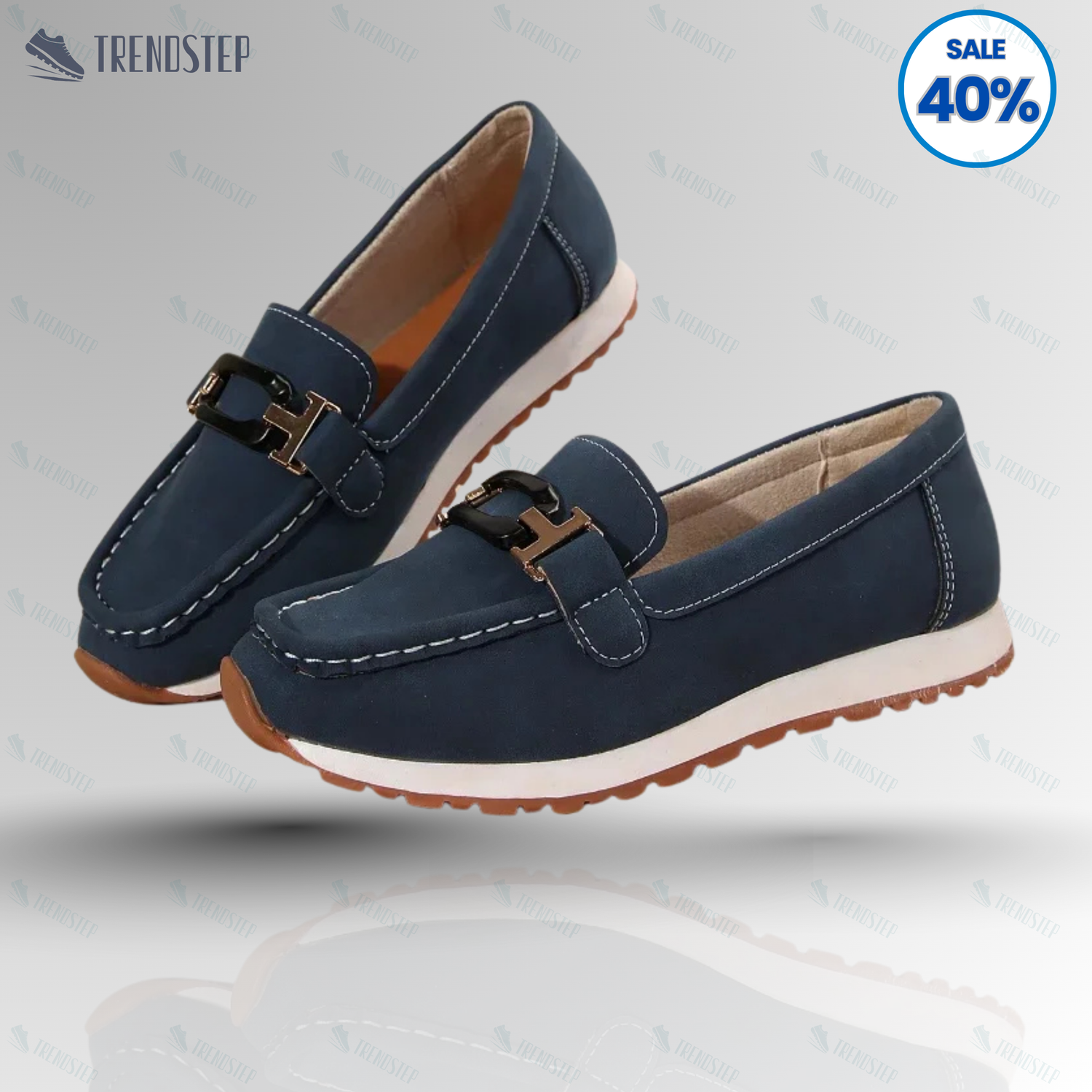 Low-heeled round-toe loafers