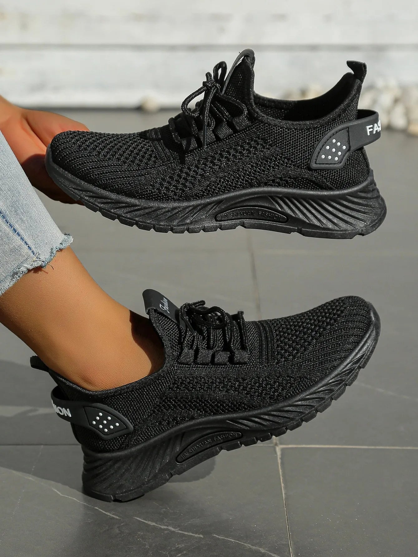 Lightweight Training Sneakers