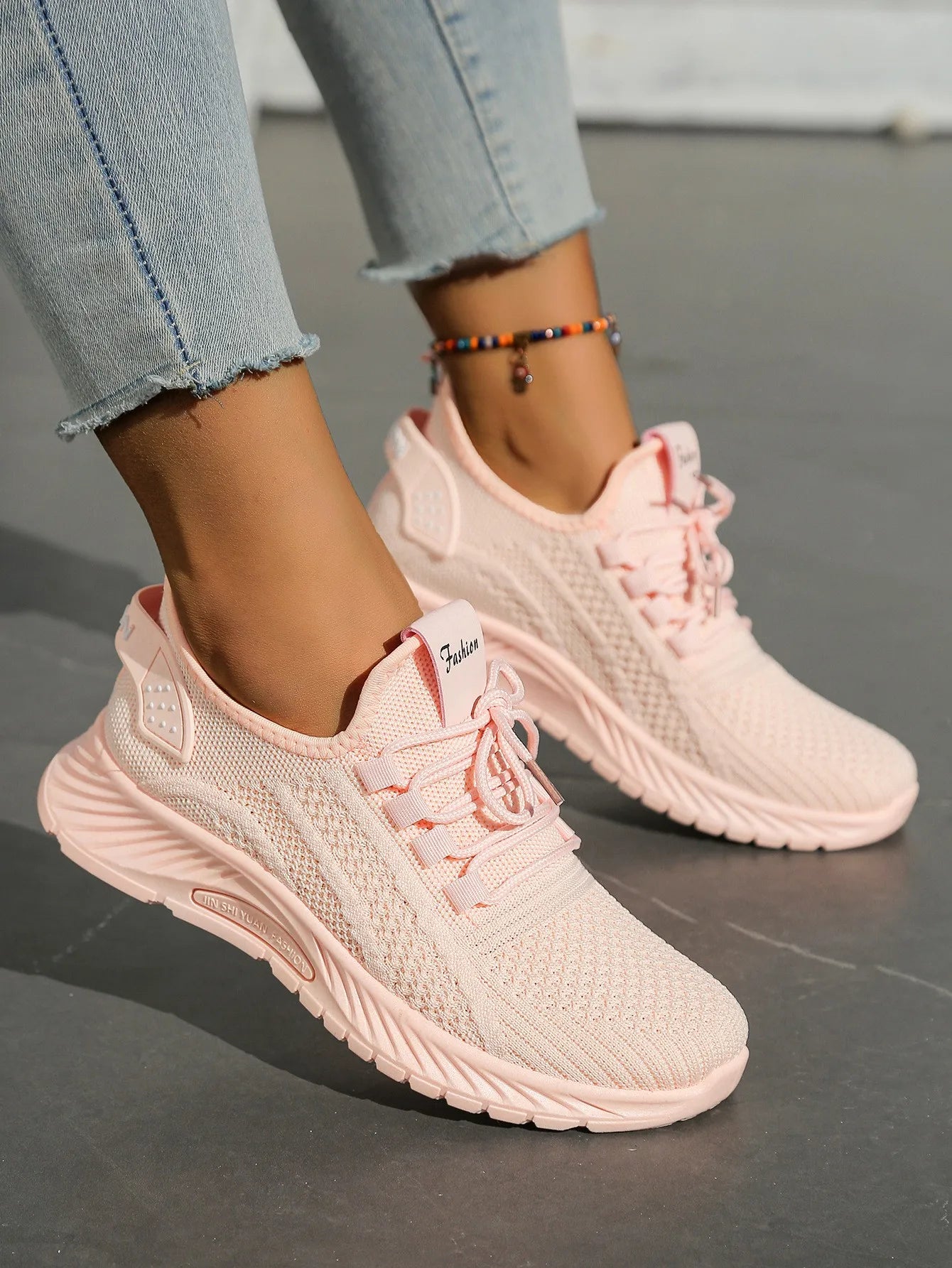 Lightweight Training Sneakers