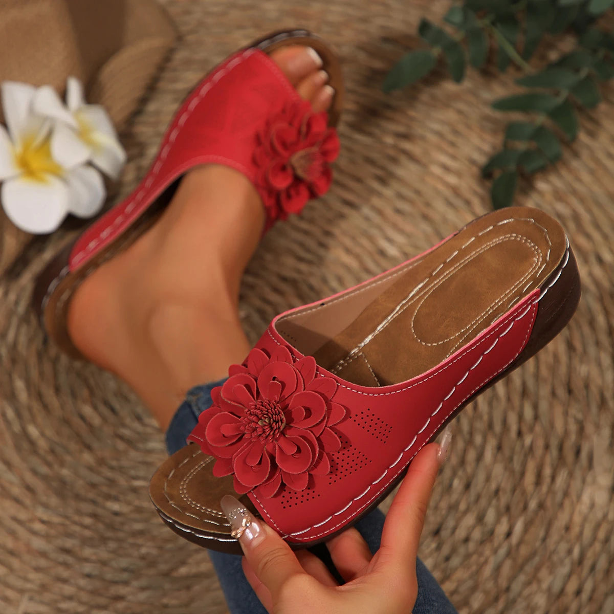 Floral woven platform sandals