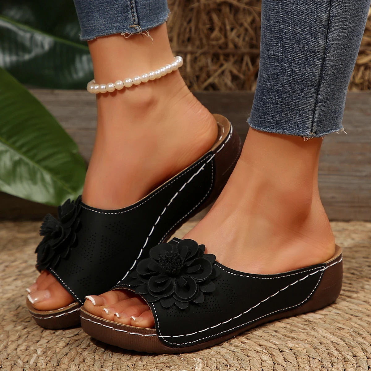 Floral woven platform sandals